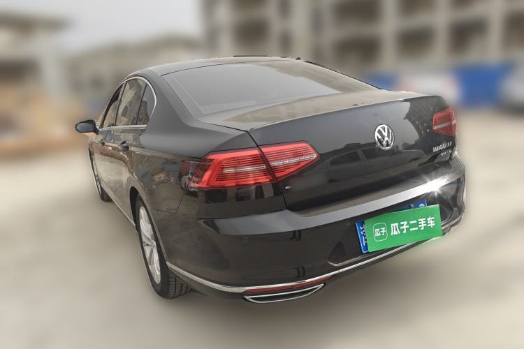 Used Volkswagen Magotan 2018 330TSI DSG Luxury Model Rear Left 45 Deg