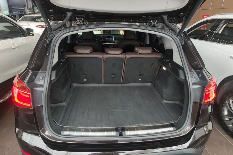 Used BMW X1 2019 xDrive20Li Luxury Model