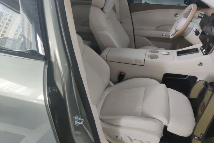 Used VOYAH FREE 2025 Model FREE+ Rear-Drive Qiankun Edition
