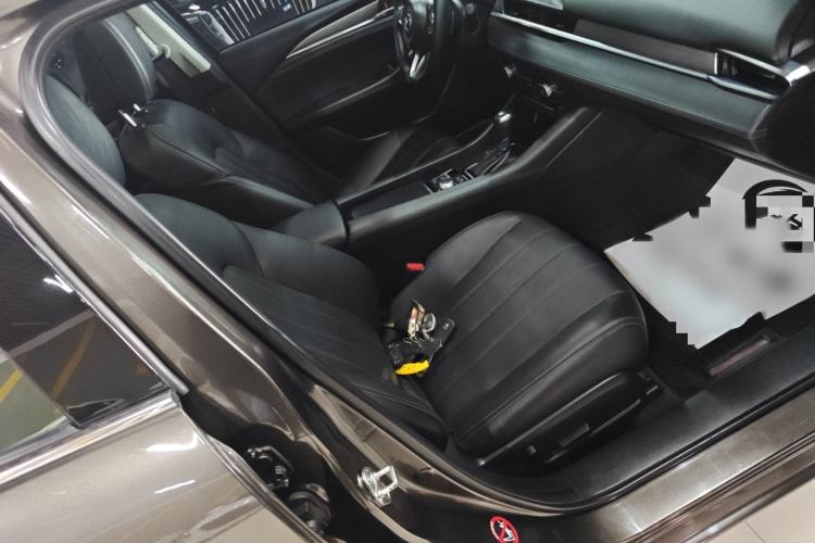 Used Mazda Atenza 2020 2.5L Skyline Sport Edition Interior 5