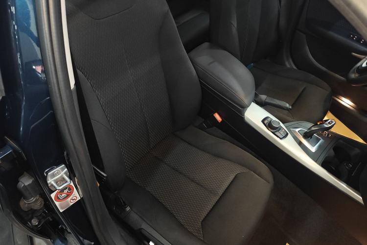 Used BMW 1 Series 2015 120i Leading Model