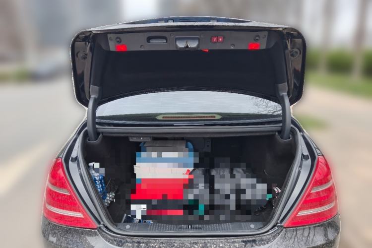 Used Mercedes-Benz S-Class 2012 S 400 L HYBRID Grand Edition Trunk