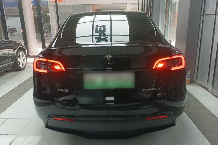 Used Tesla Model Y 2023 Rear-Wheel-Drive Version Rear