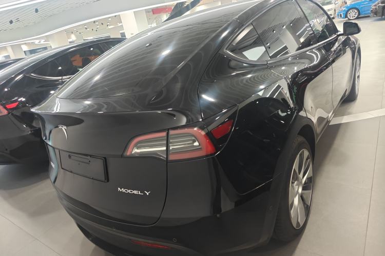 Used Tesla Model Y 2022 Rear-Wheel-Drive Version Rear