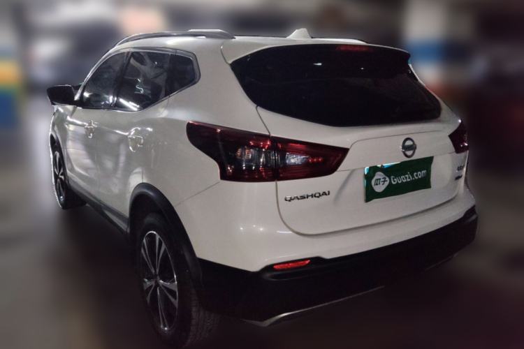 Used Nissan Qashqai 2019 2.0L CVT Luxury Edition Rear Left 45 Deg
