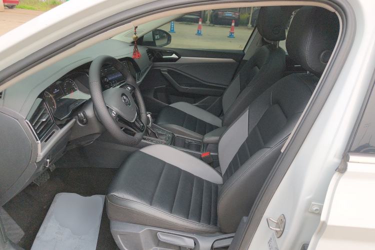 Used Volkswagen Sagitar 2020 200TSI DSG Comfort Version China VI Standard Left Front Seat