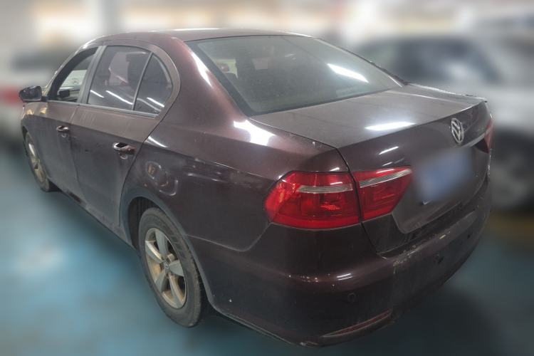 Used Volkswagen Lavida 2013 Revised Classic 1.6L Automatic Fashion Edition
