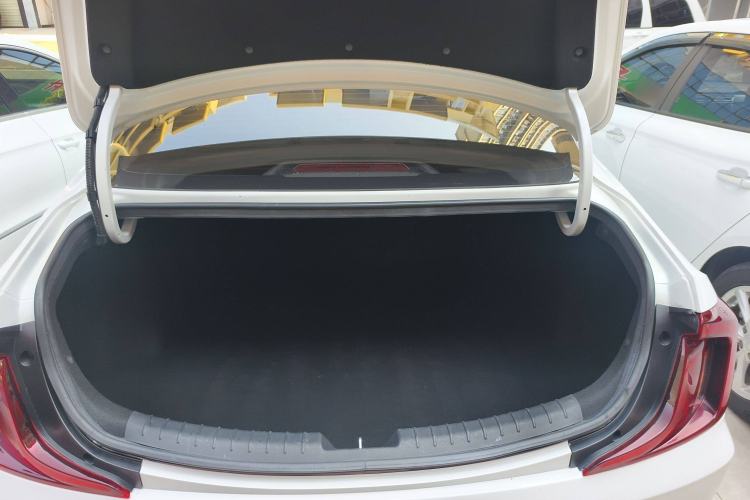 Used Hyundai Mistra 2021 1.8L CVT GLS Leading Edition
