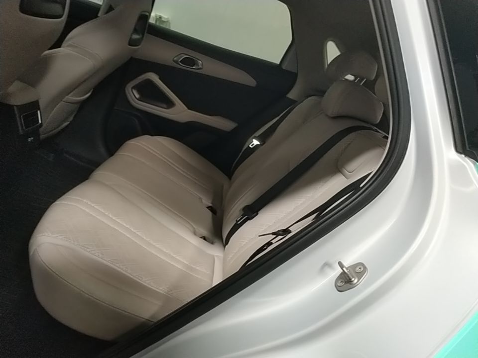 BYD Yuan UP 2025 Intelligent Driving Version 401 km Leading Edition — снимка 20