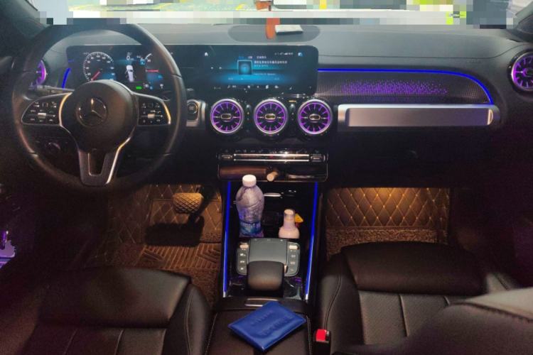 Used Mercedes-Benz EQB 2023 Facelift EQB 260 Center Console