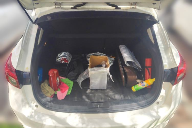 Used Mazda 3 Axela 2017 Hatchback 1.5L Automatic Luxury Model Emission Standard China V Trunk