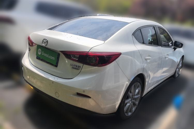 Used Mazda 3 Axela 2019 Cloud-Controlled Version Sedan 2.0L Automatic Luxury Trim China VI Standard