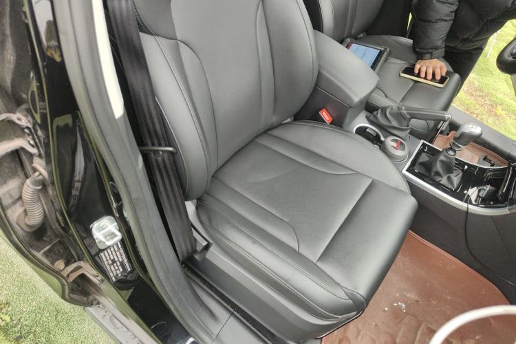 Used Haval H2 2014 1.5T Manual Two-Wheel Drive Elite Edition
