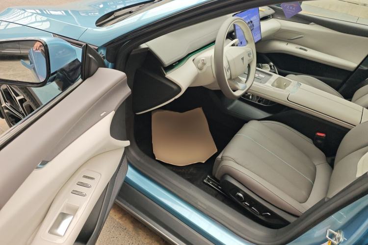 Used Deepal L07 2024 230Max Qiankun Intelligent Driving ADS SE Range-Extended Version
