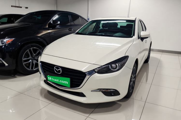 Used Mazda 3 Axela 2017 Sedan 1.5L Automatic Luxury Model China VI Standard