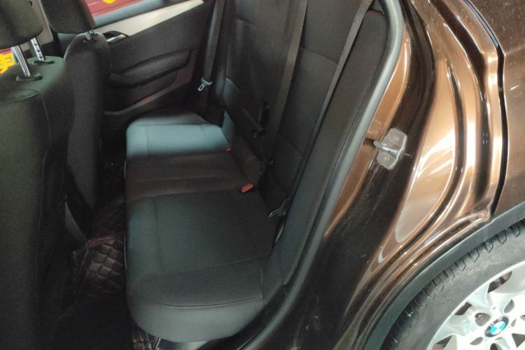 Used BMW X1 2013 sDrive18i Leading Model