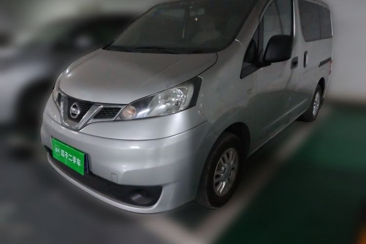 Used Nissan NV200 2014 1.6L CVT Luxury Model China V Standard