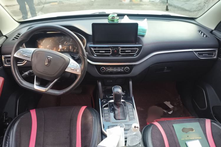 Used Bestune T33 2019 1.6L Automatic Luxury Edition China VI
