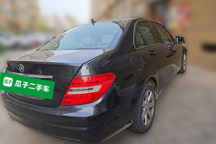 Used Mercedes-Benz C-Class 2010 C 180K Classic model