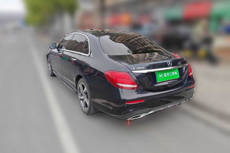 Used Mercedes-Benz E-Class 2019 E 300 L Sporty and Stylish Model
