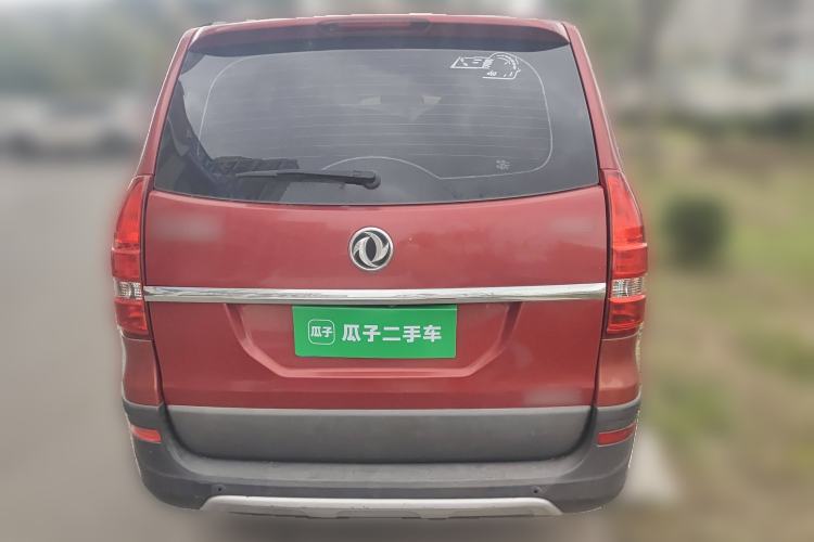 Used Dongfeng Fengon 360 2015 1.5L Manual Luxury 7-Seater China IV Standard Rear