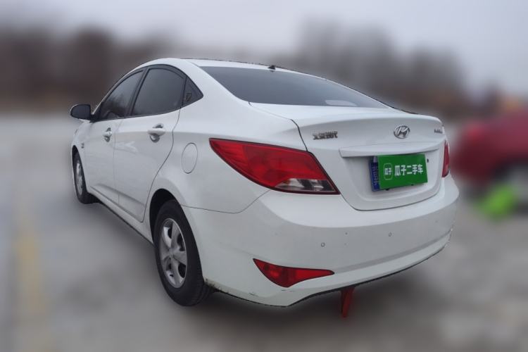 Used Hyundai Verna (older generation) 2016 1.4L Manual Smart GLS Trim
