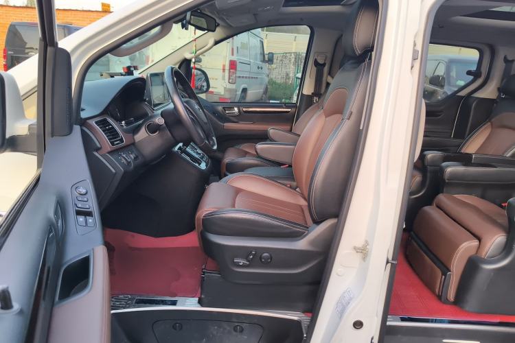 Used SAIC MAXUS G10 2018 PLUS 2.0T Automatic Flagship Edition Left Front Seat