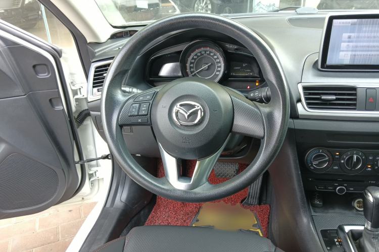 Used Mazda 3 Axela 2014 Sedan 1.5L Automatic Comfort Model Steering Wheel