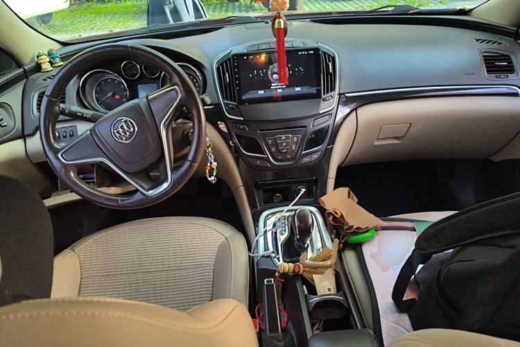 Used Buick Regal 2014 2.0L Leading Fashion Edition