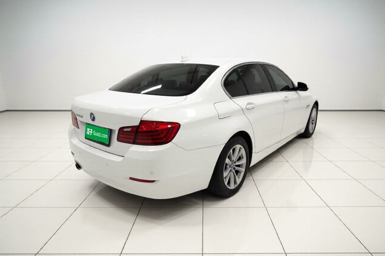 Used BMW 5 Series 2014 520Li Elegant Model
