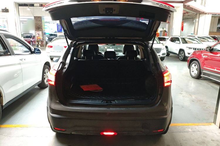 Used Nissan Qashqai 2016 2.0L CVT Elite Edition