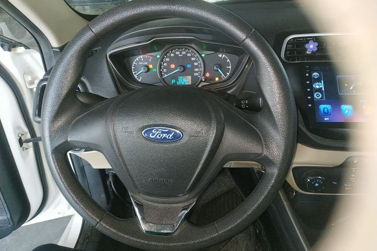 Used Ford Escort 2017 Revised Version 1.5L Automatic Comfort Edition Steering Wheel