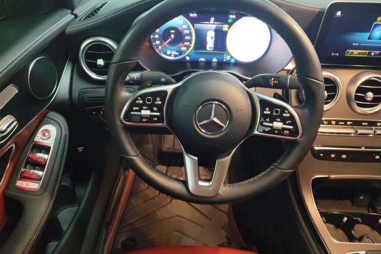 Used Mercedes-Benz GLC Coupe 2020 GLC 300 4MATIC Coupe SUV Steering Wheel