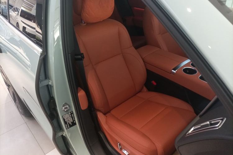 Used Li Auto L6 2025 Max Smart Refresh Edition Right Front Seat