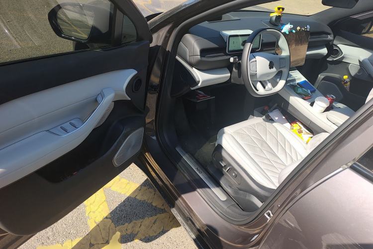 Used Nio ES6 2025 75 kWh
