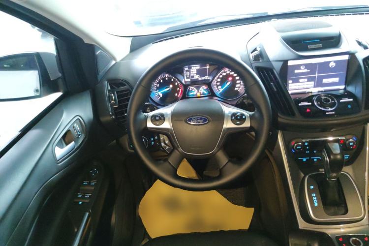 Used Ford Kuga 2015 2.0L GTDi Four-Wheel Drive Prestige Model