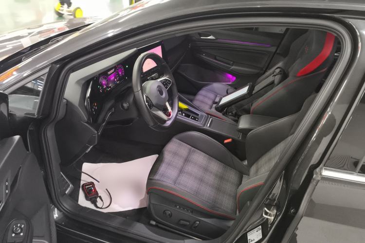 Used Volkswagen Golf GTI 2023 380TSI DSG GTI
