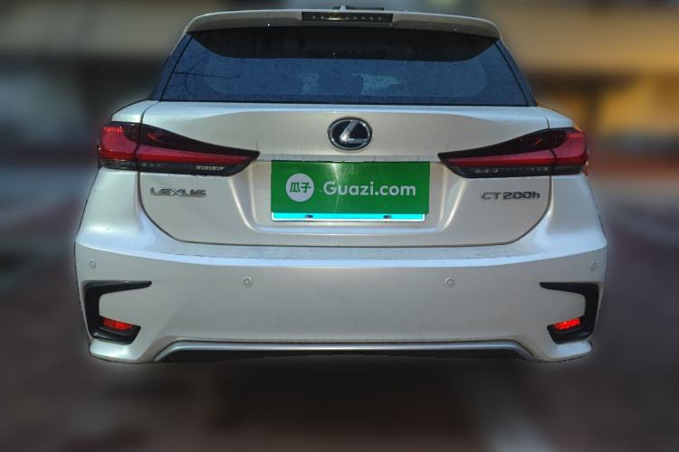 Used Lexus CT 2017 CT200h Elite Edition Monotone China VI Rear