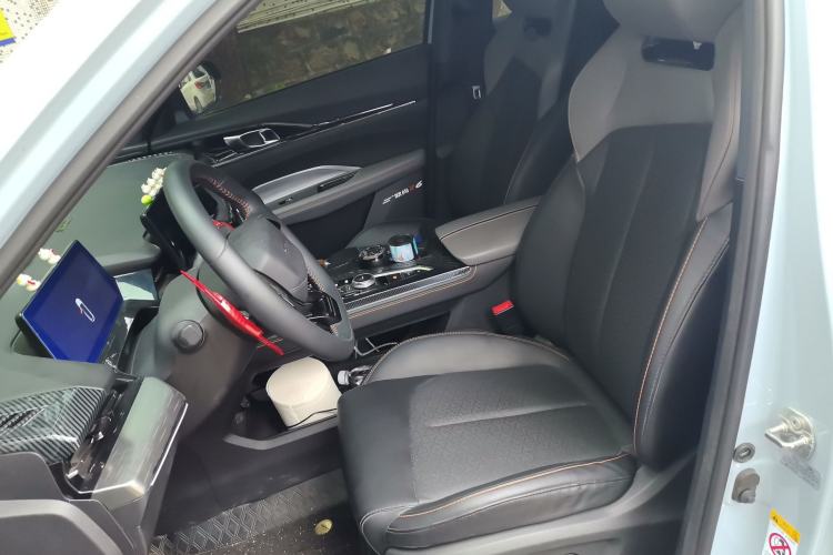 Used CHANGAN OSHAN Z6 New Energy 2023 ZhiDian iDD 150KM Flagship PLUS Left Front Seat