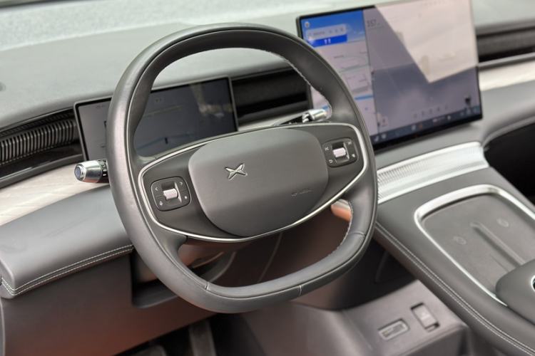 Used XPeng X9 2024 702 Ultra-Long Range Max