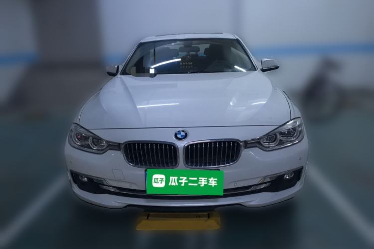 Used BMW 3 Series 2016 320Li Luxury Design Package
