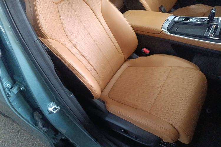 Used Geely Auto FX11 2025 4th Generation 1.5TD DCT Jinxiu
