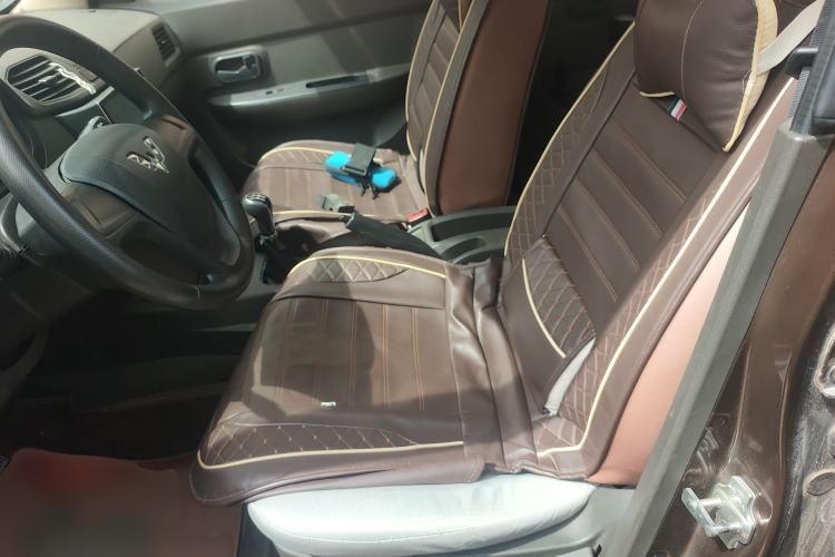 Used Wuling Hongguang 2015 1.5L S Basic Version China V Standard
