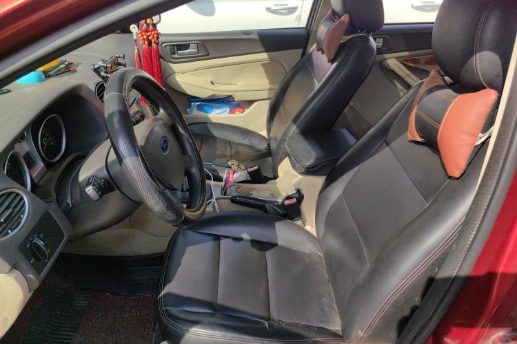 Used Ford Focus 2013 Sedan Classic 1.8L Automatic Millionth Anniversary Edition Left Front Seat