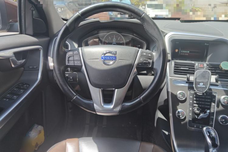 Used Volvo XC60 2015 T5 AWD Smart Drive Edition
