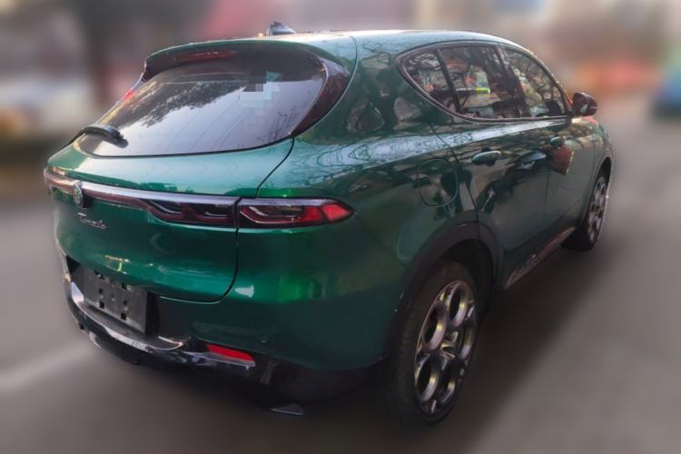 Used Alfa Romeo Tonale 2023 2.0T 268HP AWD Veloce Track Edition
