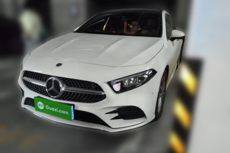 Used Mercedes-Benz A-Class 2022 Restyled A 200 L Sport Sedan Fashion Version