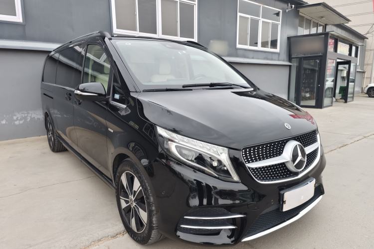 Used Mercedes-Benz V-Class 2020 V 260 L Long-wheelbase Luxury Edition Exterior 2