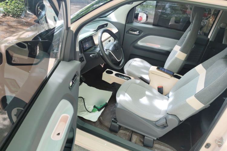 Used Wuling Hongguang MINIEV 2021 Macaron Premium Model – Lithium Iron Phosphate
