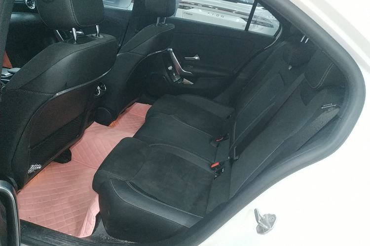 Used Mercedes-Benz A-Class 2021 A 200 L Sport Sedan Fashion Model
